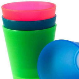 华盈塑料杯 日用品中的创新与环保典范